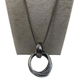 Stainless Steel Twisted Hoop Pendant Necklace For Women. N9